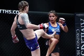 Joanne Calderwood feet photo 3