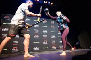 Joanne Calderwood feet photo 1