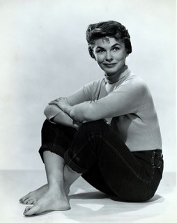 Joanne Dru feet photo 15