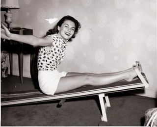 Joanne Dru feet photo 11