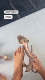 Joanne Mosconi feet photo 8