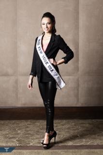 Joanne Nosuchinsky feet photo 2