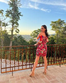 Joanne Nosuchinsky feet photo 10