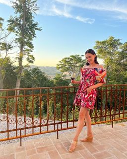Joanne Nosuchinsky feet photo 7