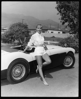 Joanne Woodward feet photo 4