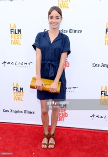 Jocelin Donahue feet photo 13