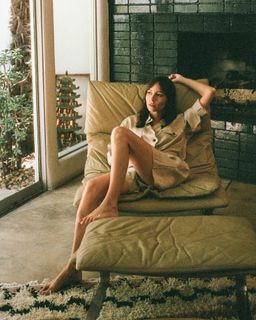 Jocelin Donahue feet photo 3