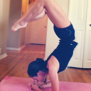 Jocelyn Hudon feet photo thumbnail