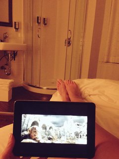 Jocelyn Hudon feet photo thumbnail