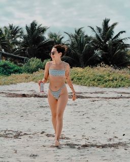 Jocelín Zuckerman feet photo 1