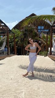 Jocelín Zuckerman feet photo 12
