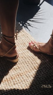 Jodi Balfour feet photo 11