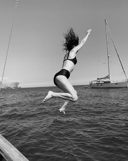 Jodi Balfour feet photo 13