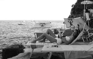 Jodi Balfour feet photo 10