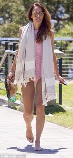 Jodi Gordon feet photo 19