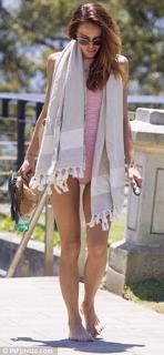 Jodi Gordon feet photo 18