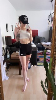 Jodie Calussi feet photo 8