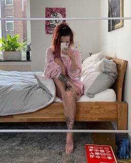 Jodie Calussi feet photo 16