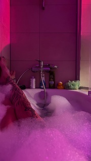 Jodie Calussi feet photo 4