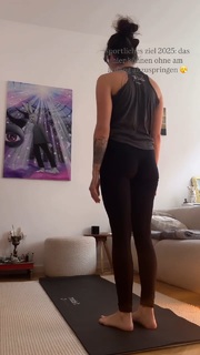 Jodie Calussi feet photo 10