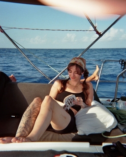 Jodie Calussi feet photo 9