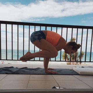Jodie Comer feet photo thumbnail