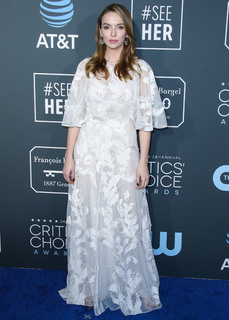 Jodie Comer feet photo thumbnail