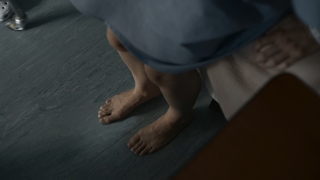 Jodie Comer feet photo thumbnail