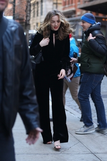 Jodie Comer feet photo thumbnail