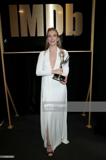 Jodie Comer feet photo thumbnail