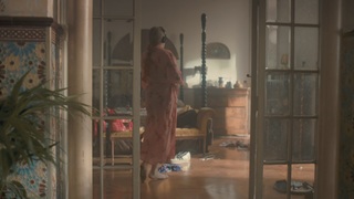Jodie Comer feet photo thumbnail