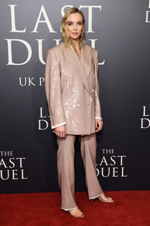 Jodie Comer feet photo thumbnail