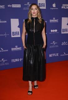 Jodie Comer feet photo thumbnail