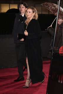 Jodie Comer feet photo thumbnail