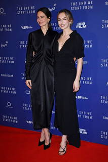 Jodie Comer feet photo thumbnail