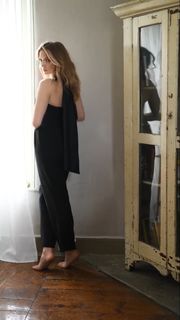 Jodie Comer feet photo thumbnail