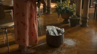 Jodie Comer feet photo thumbnail