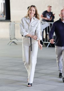 Jodie Comer feet photo 3
