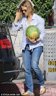 Jodie Foster feet photo thumbnail