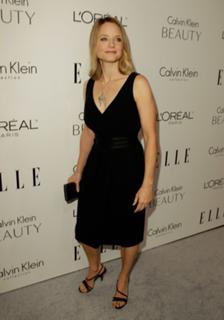 Jodie Foster feet photo thumbnail