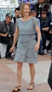 Jodie Foster feet photo thumbnail