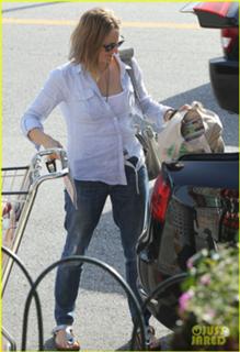 Jodie Foster feet photo thumbnail