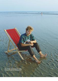 Jodie Foster feet photo thumbnail
