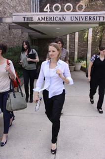 Jodie Foster feet photo thumbnail