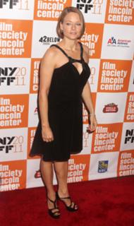 Jodie Foster feet photo thumbnail