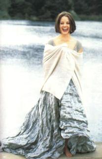 Jodie Foster feet photo thumbnail