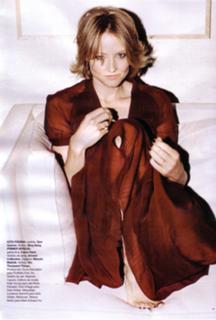 Jodie Foster feet photo thumbnail