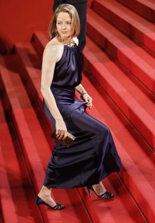 Jodie Foster feet photo thumbnail