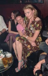 Jodie Kidd feet photo thumbnail