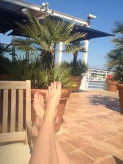 Jodie Kidd feet photo thumbnail